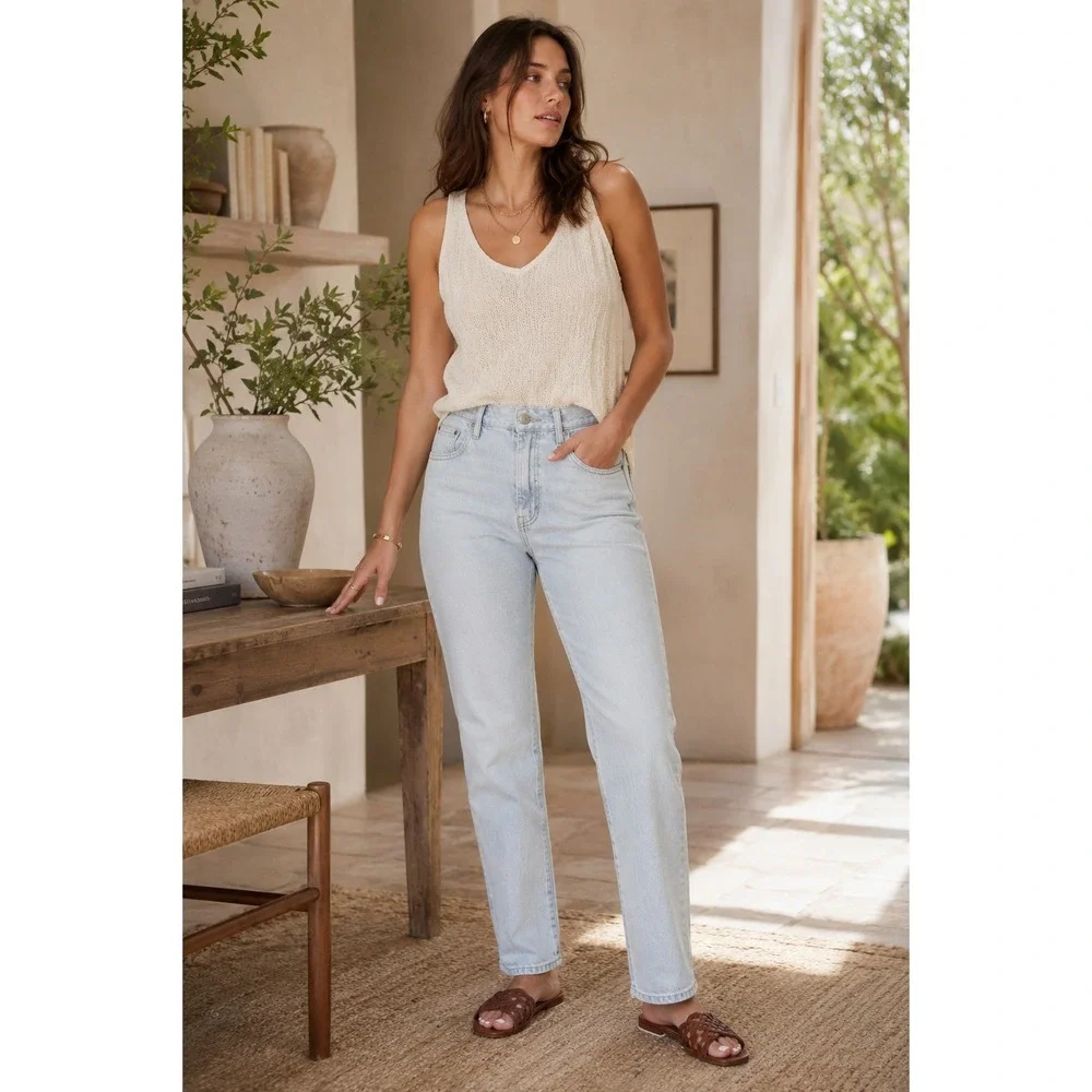 Madewell Jeans Women Sz 32T (33x31) Light Wash Textured Curvy Perfect Vintage
